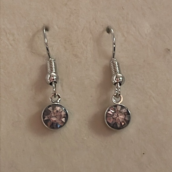 1” silver tone & bezel set clear Austrian crystal dangle drop earrings - Picture 4 of 13